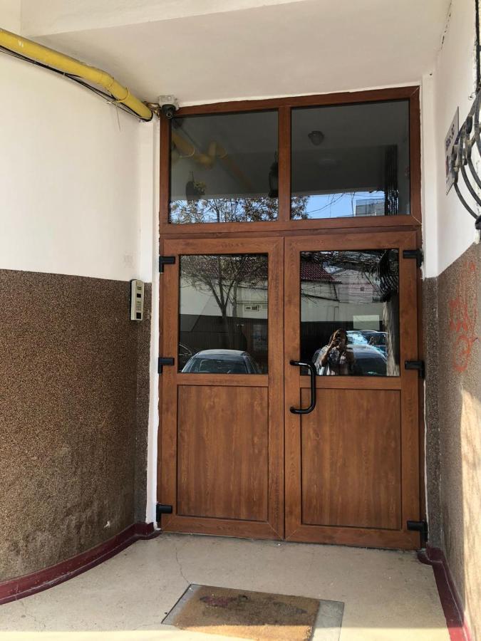 Center Loft Apartment Buzau Luaran gambar